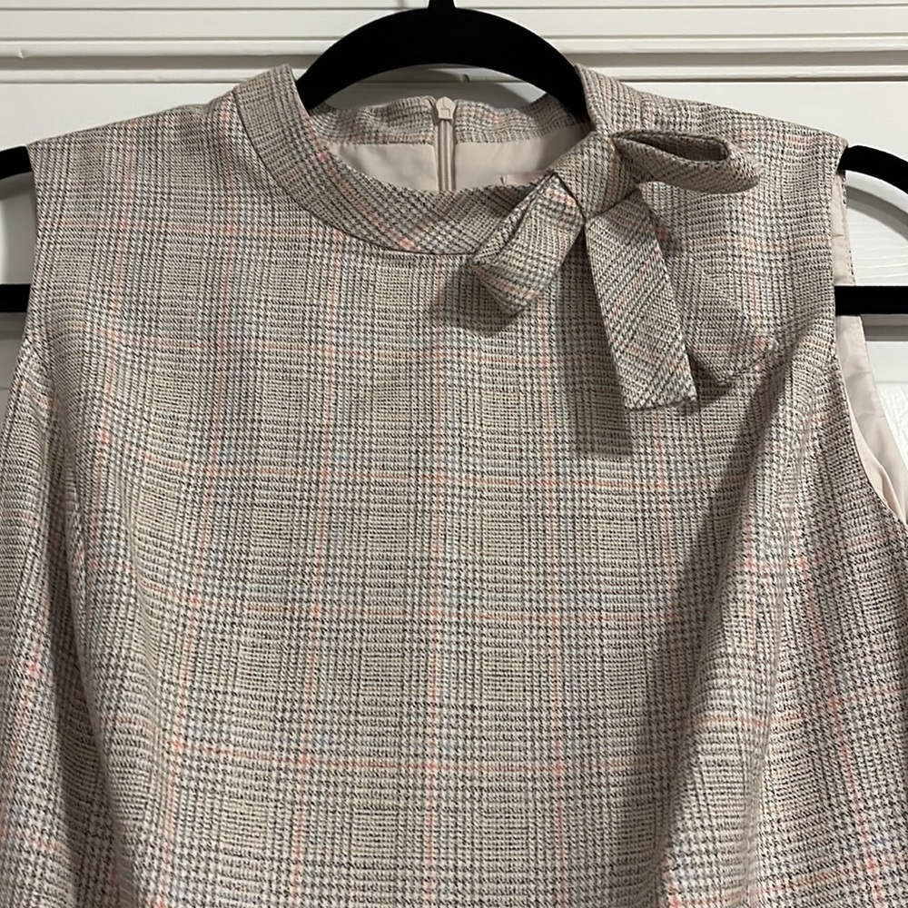 Gal Meets Glam Philippa Plaid Sleeveless Dress with Bow - Picture 3 of 11